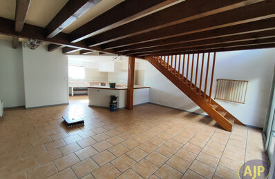 location appartement 700 € CC /mois à proximité de Saint-Germain-d'Esteuil (33340)