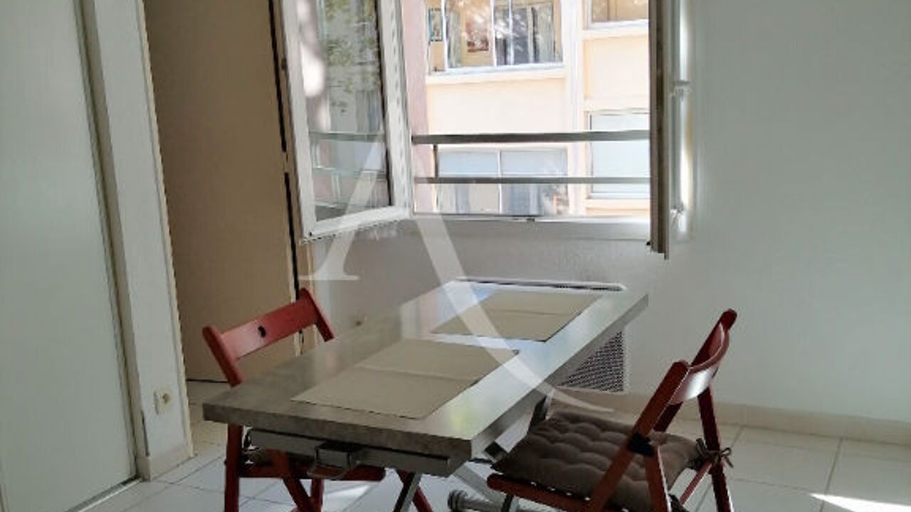 appartement 1 pièces 19 m2 à louer à Toulon (83000)