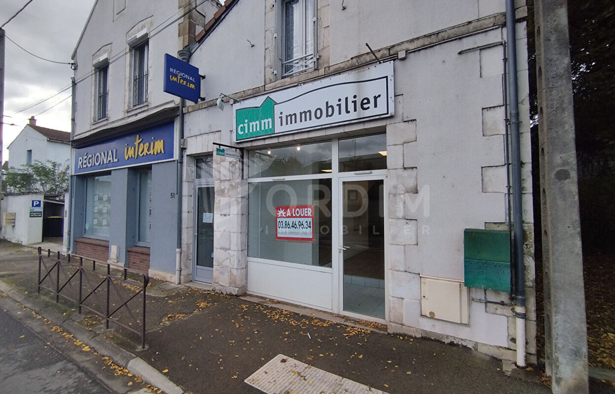 commerce  pièces 41 m2 à louer à Auxerre (89000)