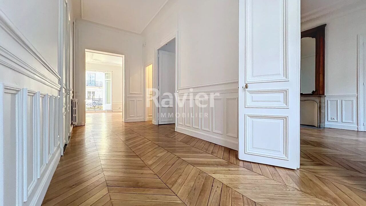 appartement 6 pièces 236 m2 à vendre à Paris 17 (75017)