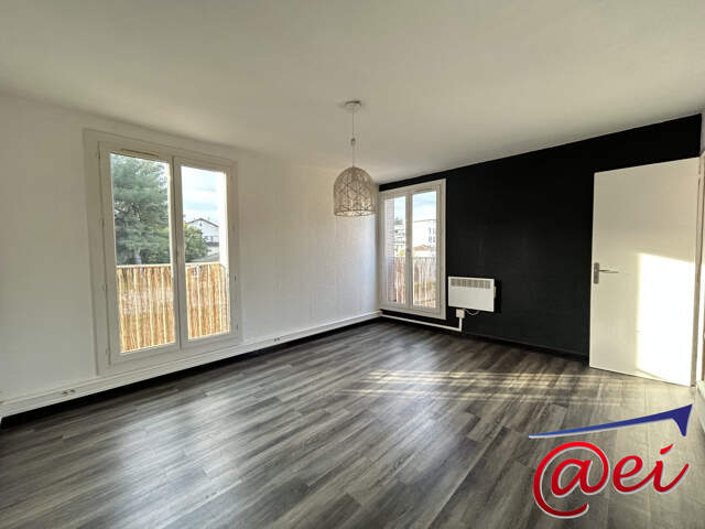 Appartement T2 avec loggia Aubagne — photo du bien