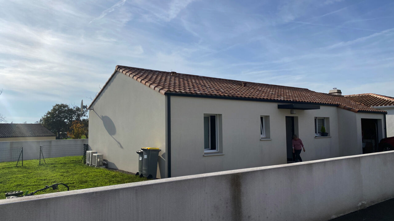 maison 4 pièces 85 m2 à louer à Avrillé (85440)