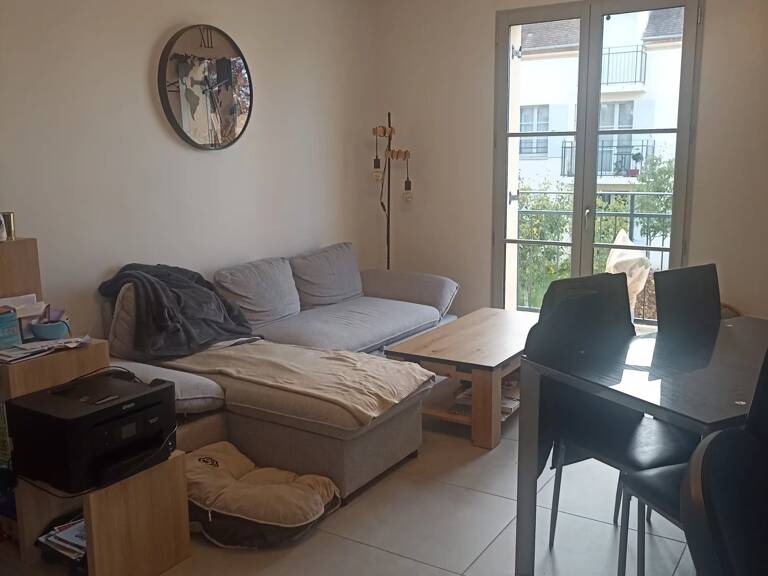 APT B6 Anet 2 pièce(s) 52 m² 1er etg, 2 parkings, BALCON — photo 1
