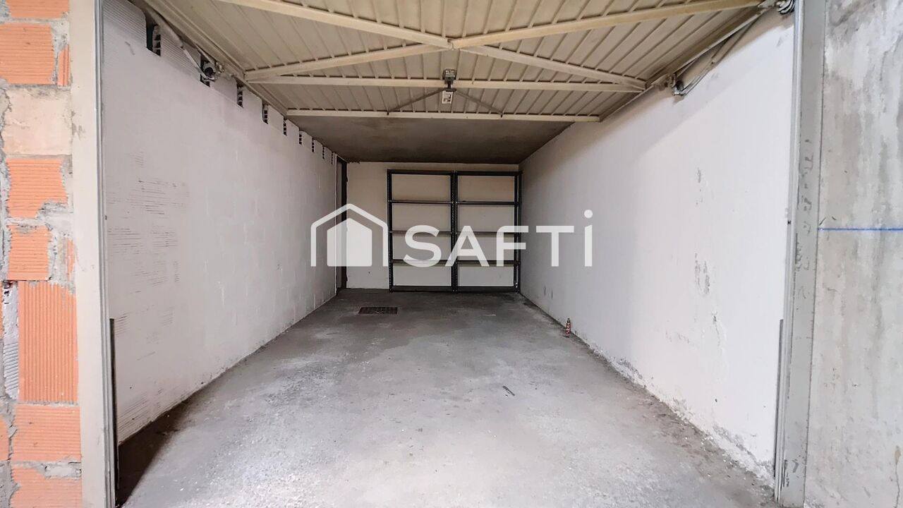 garage  pièces 25 m2 à vendre à Perpignan (66000)