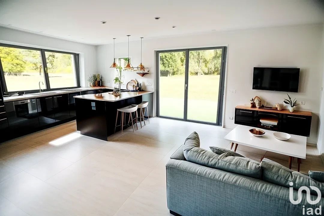 La-Seyne-Sur-Mer - 83m² - 4p. - 3ch.