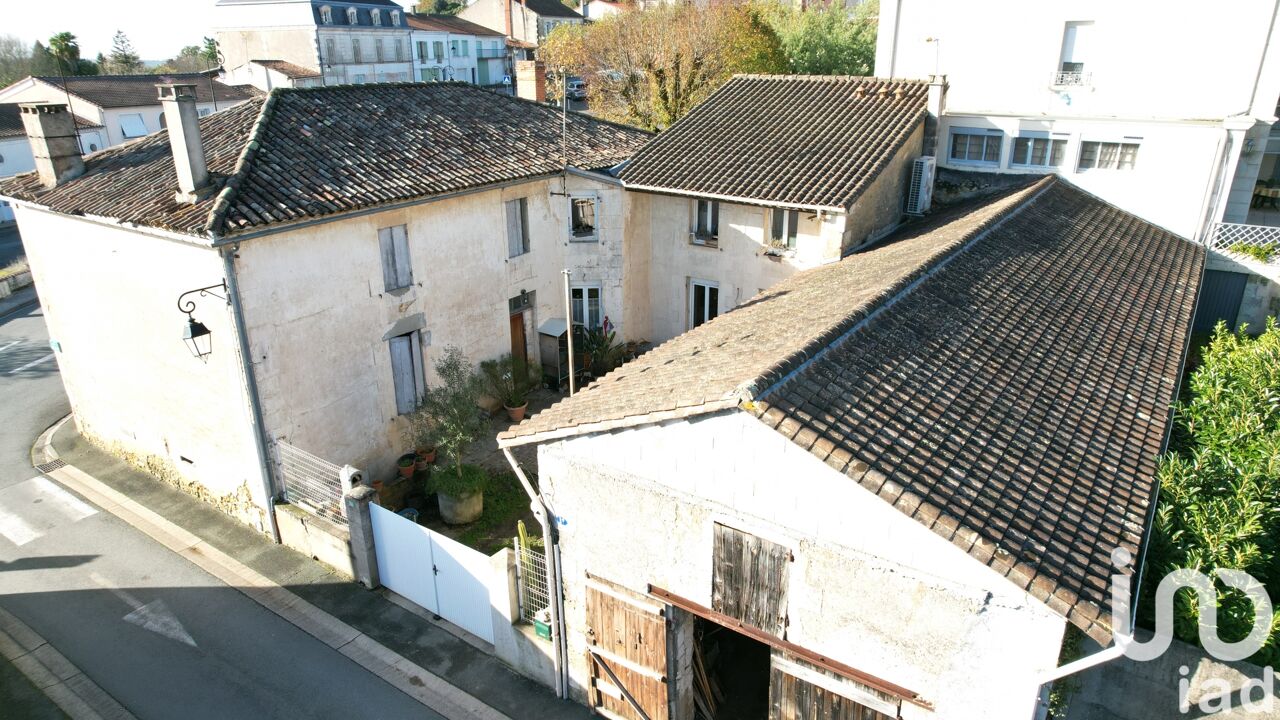 maison 6 pièces 156 m2 à vendre à Montendre (17130)