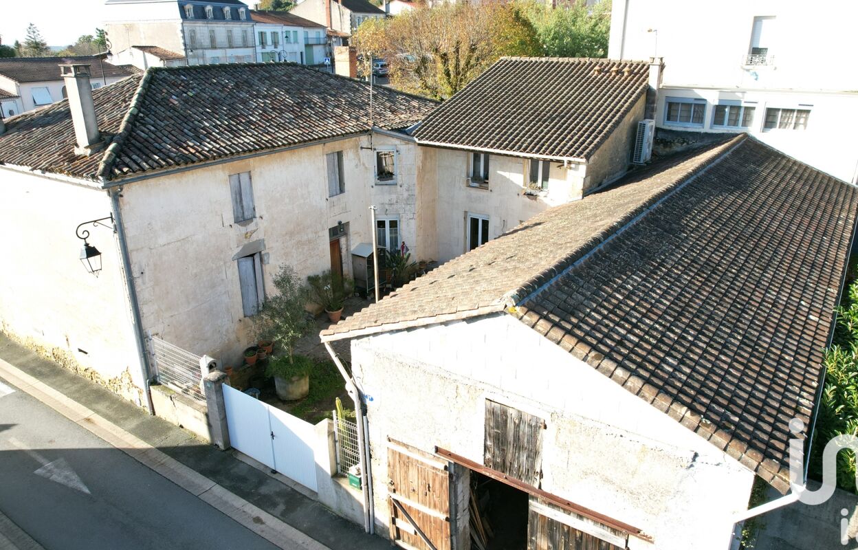 maison 6 pièces 156 m2 à vendre à Montendre (17130)