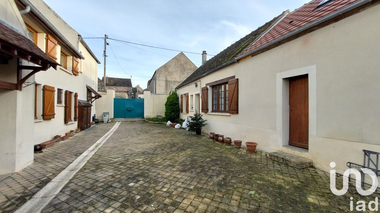 maison 5 pièces 118 m2 à vendre à Villeblevin (89340)