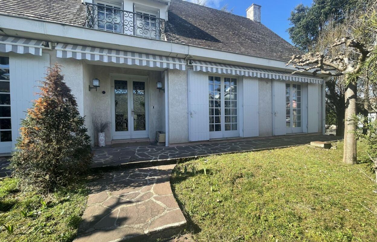 maison 9 pièces 178 m2 à vendre à Marmande (47200)