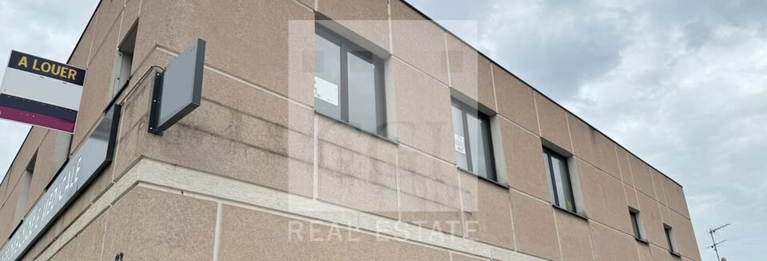 Bureau  209 m² à louer à Bron (69500)