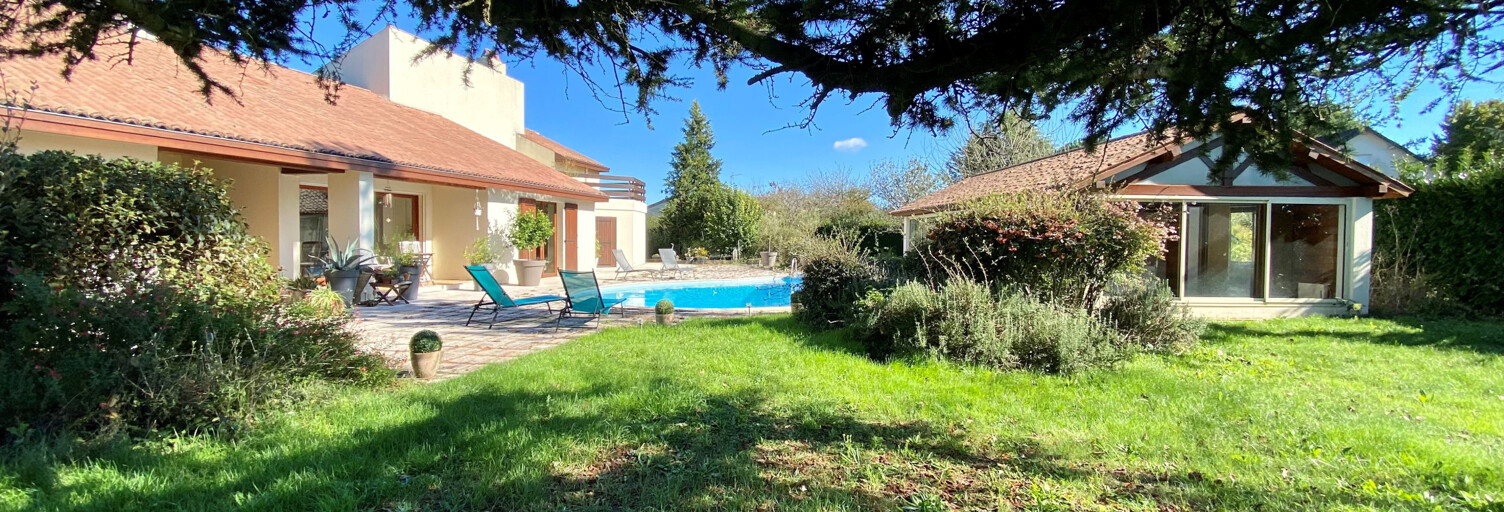 Maison 7 Pièces 275 m² à vendre à Poitiers (86000)