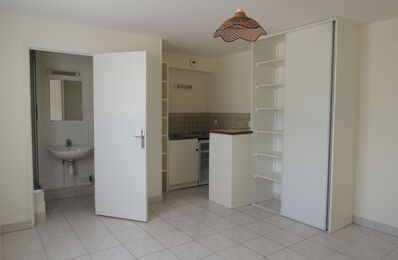 location appartement 350 € CC /mois à proximité de Lhommaizé (86410)