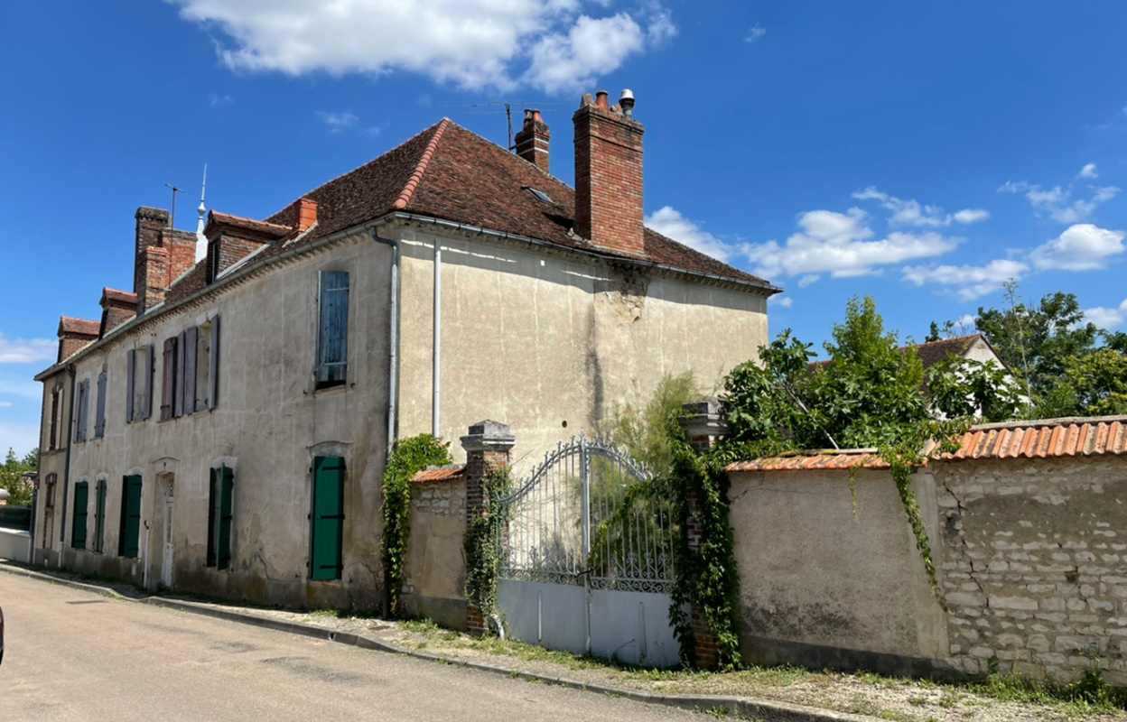 maison 15 pièces 265 m2 à vendre à Neuvy-Sautour (89570)