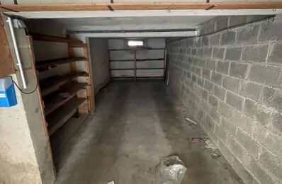 garage  pièces 30 m2 à louer à Marseille 6 (13006)