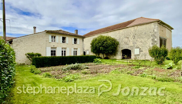 Villa / Maison 4 pièces  à vendre Jonzac 17500