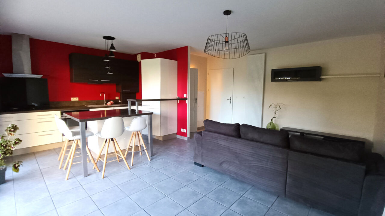 appartement 2 pièces 46 m2 à louer à Luc-la-Primaube (12450)