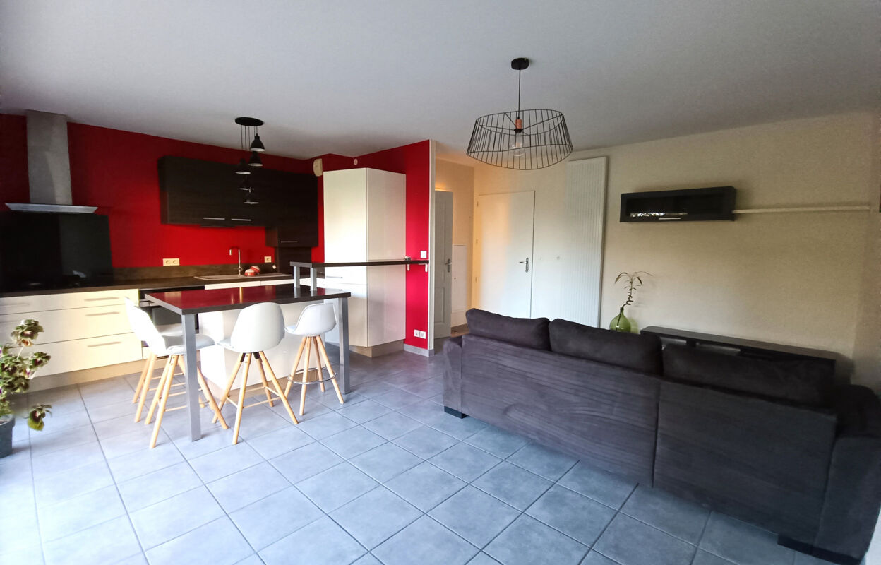 appartement 2 pièces 46 m2 à louer à Luc-la-Primaube (12450)