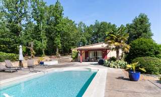 Maison 10 Pièces 275 m² à vendre à Chourgnac (24640)