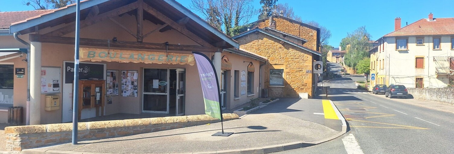 Commerce  175 m² à vendre à Saint-Germain-Nuelles (69210)