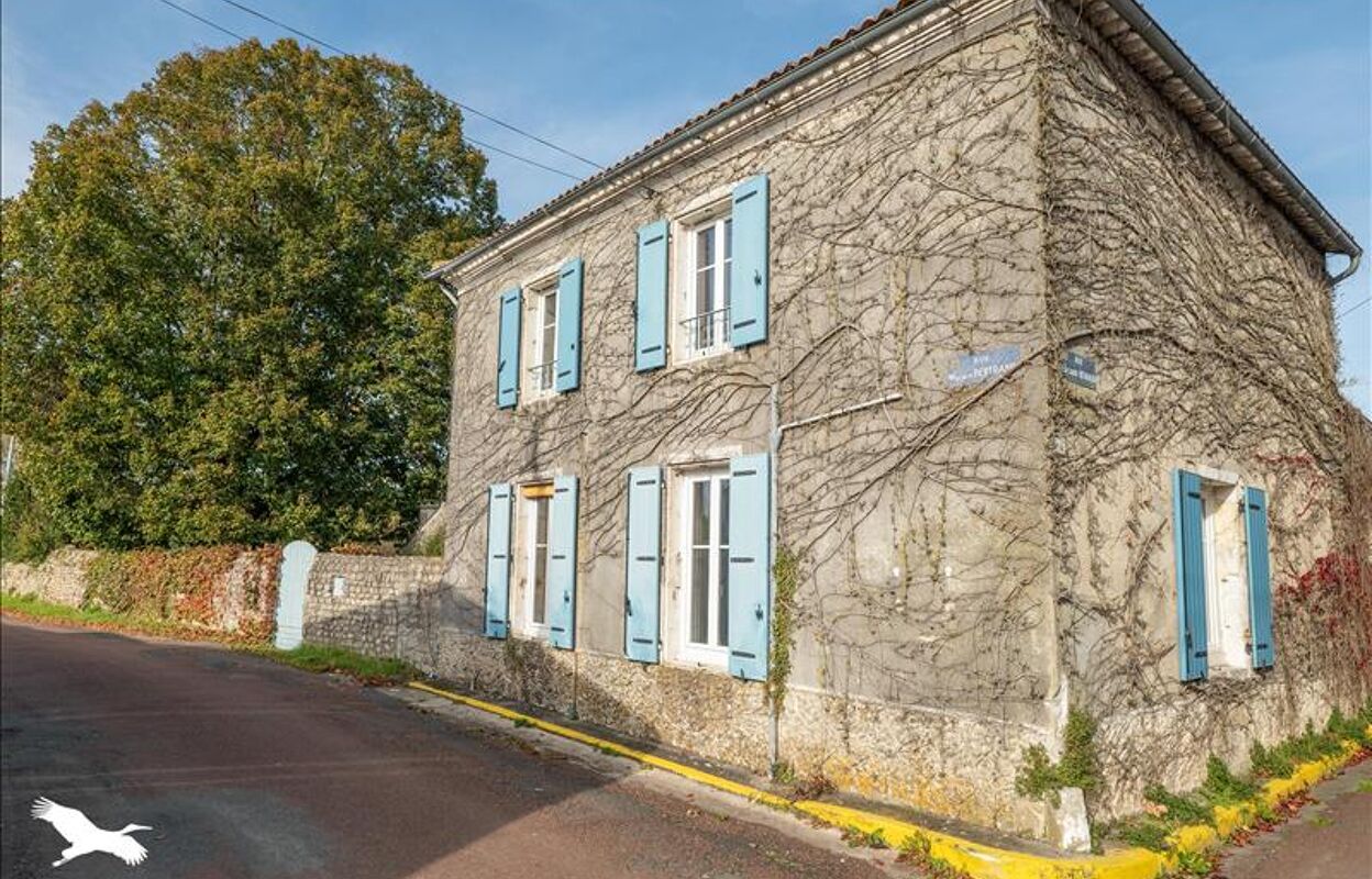 maison 4 pièces 108 m2 à vendre à Saint-Just-Luzac (17320)