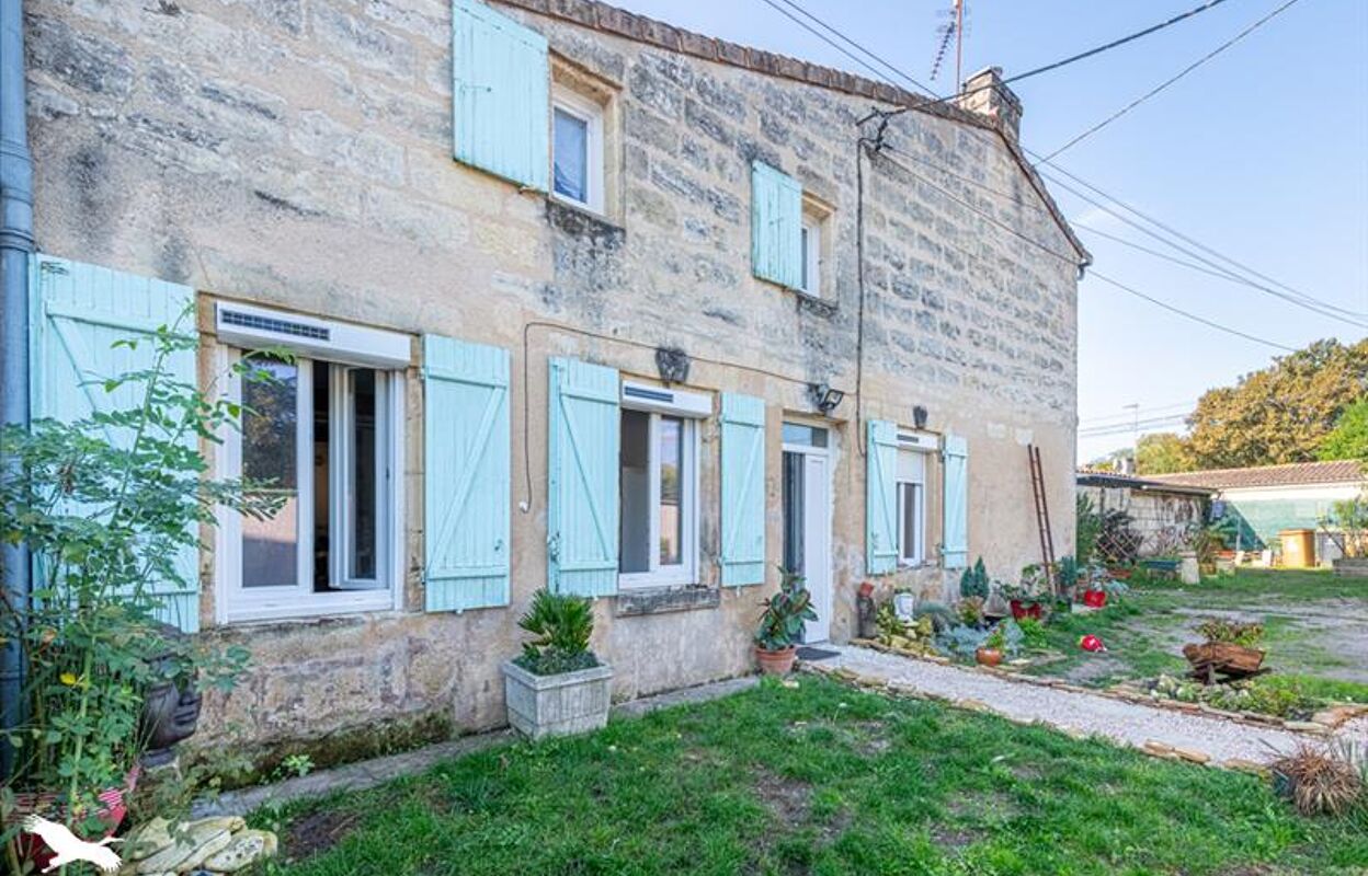 maison 4 pièces 140 m2 à vendre à Izon (33450)