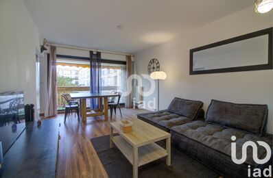 location appartement 1 200 € CC /mois à proximité de Fréjus (83600)