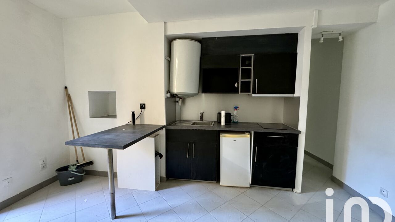 appartement 2 pièces 28 m2 à vendre à Nîmes (30000)