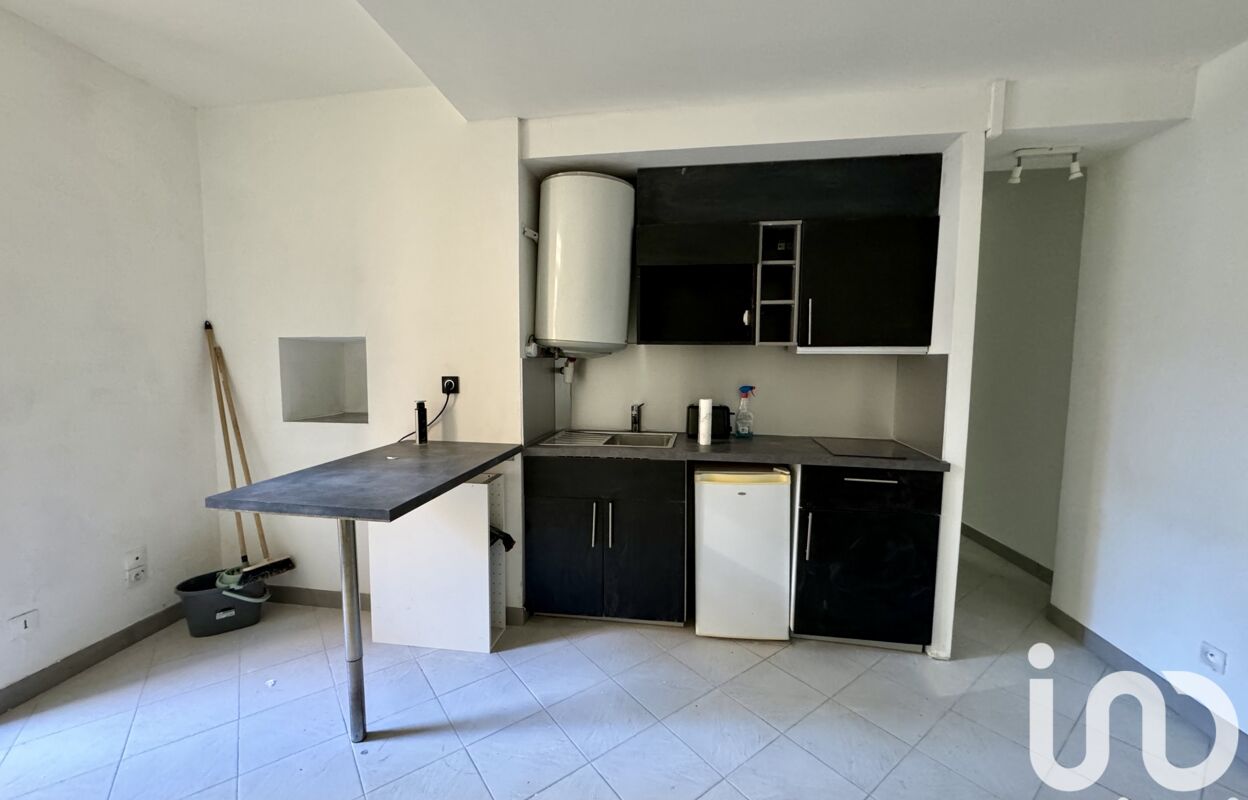 appartement 2 pièces 28 m2 à vendre à Nîmes (30000)