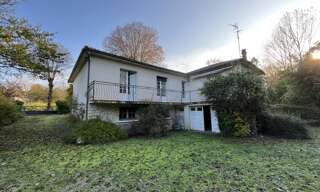 Maison 6 Pièces 150 m² à vendre à Javerlhac-et-la-Chapelle-Saint-Robert (24300)