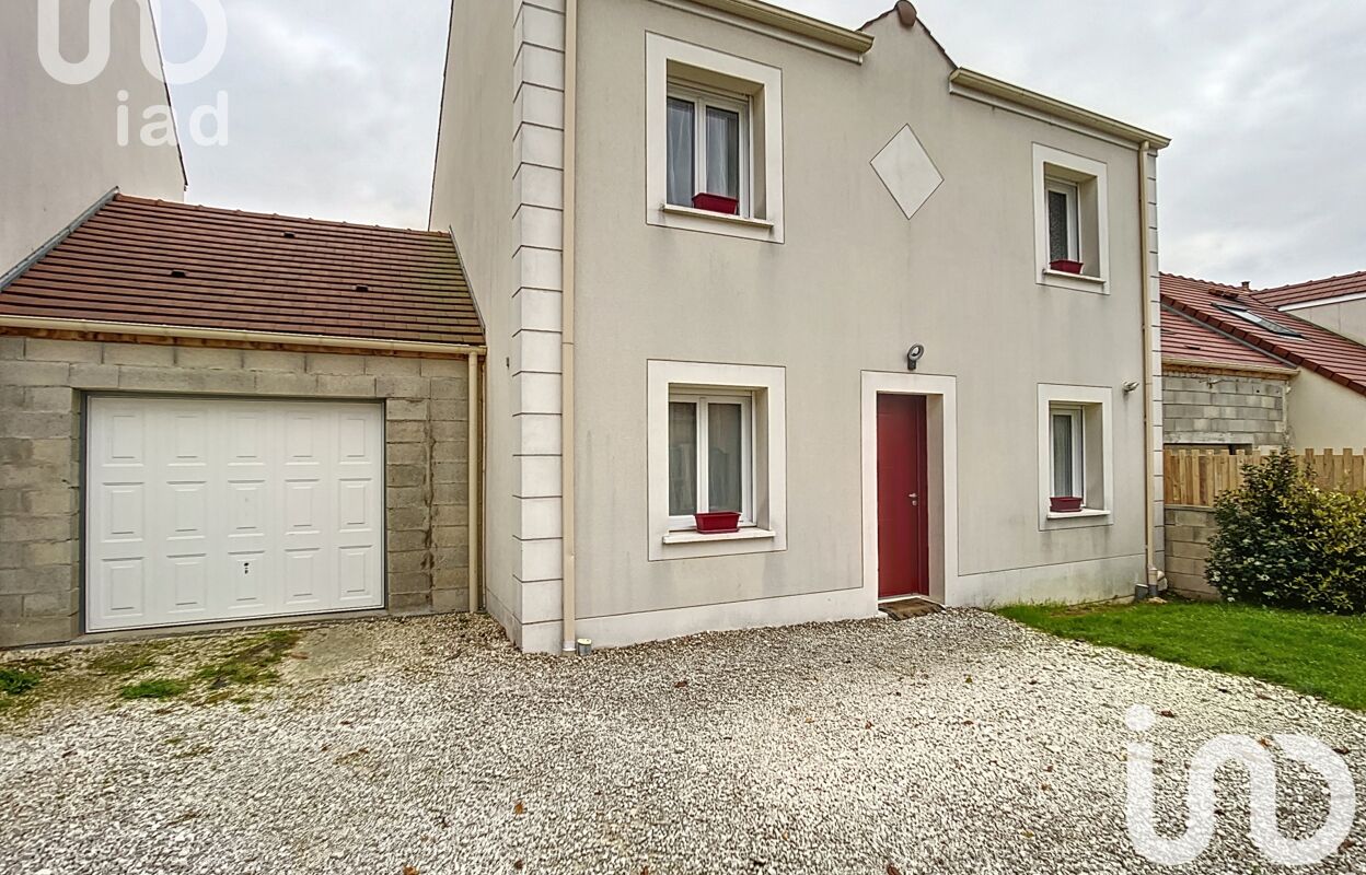 maison 4 pièces 97 m2 à vendre à Mouroux (77120)