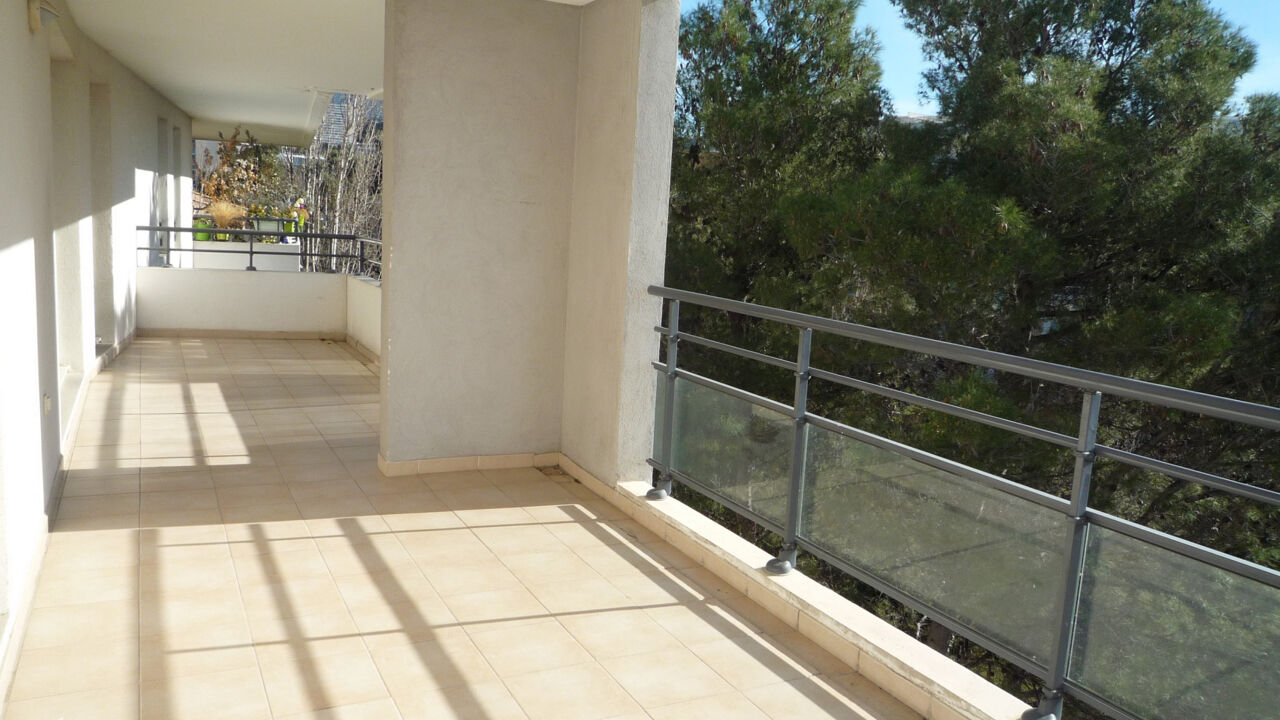 appartement 3 pièces 67 m2 à louer à Marseille 9 (13009)