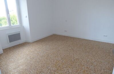 location appartement 616 € CC /mois à proximité de Largentière (07110)