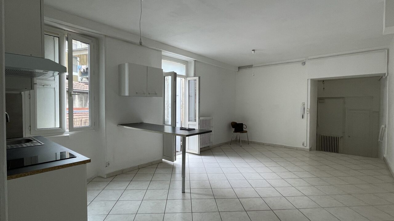 appartement 2 pièces 58 m2 à vendre à Valence (26000)