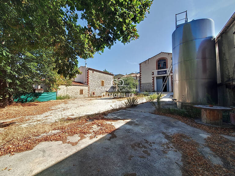 Batiment industriel 730m² — photo 1