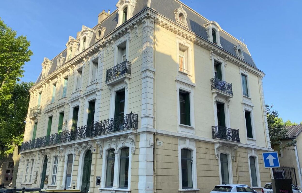 immeuble  pièces 654 m2 à vendre à Narbonne (11100)