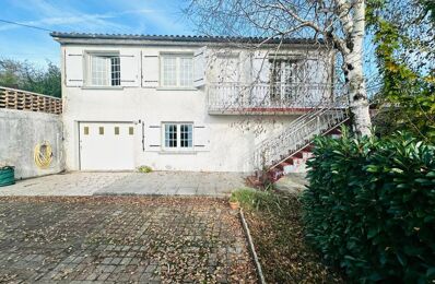 vente maison 228 975 € à proximité de Bussac-sur-Charente (17100)