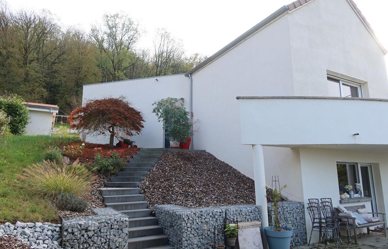 maison 6 pièces  m2 à vendre à Besançon (25000)