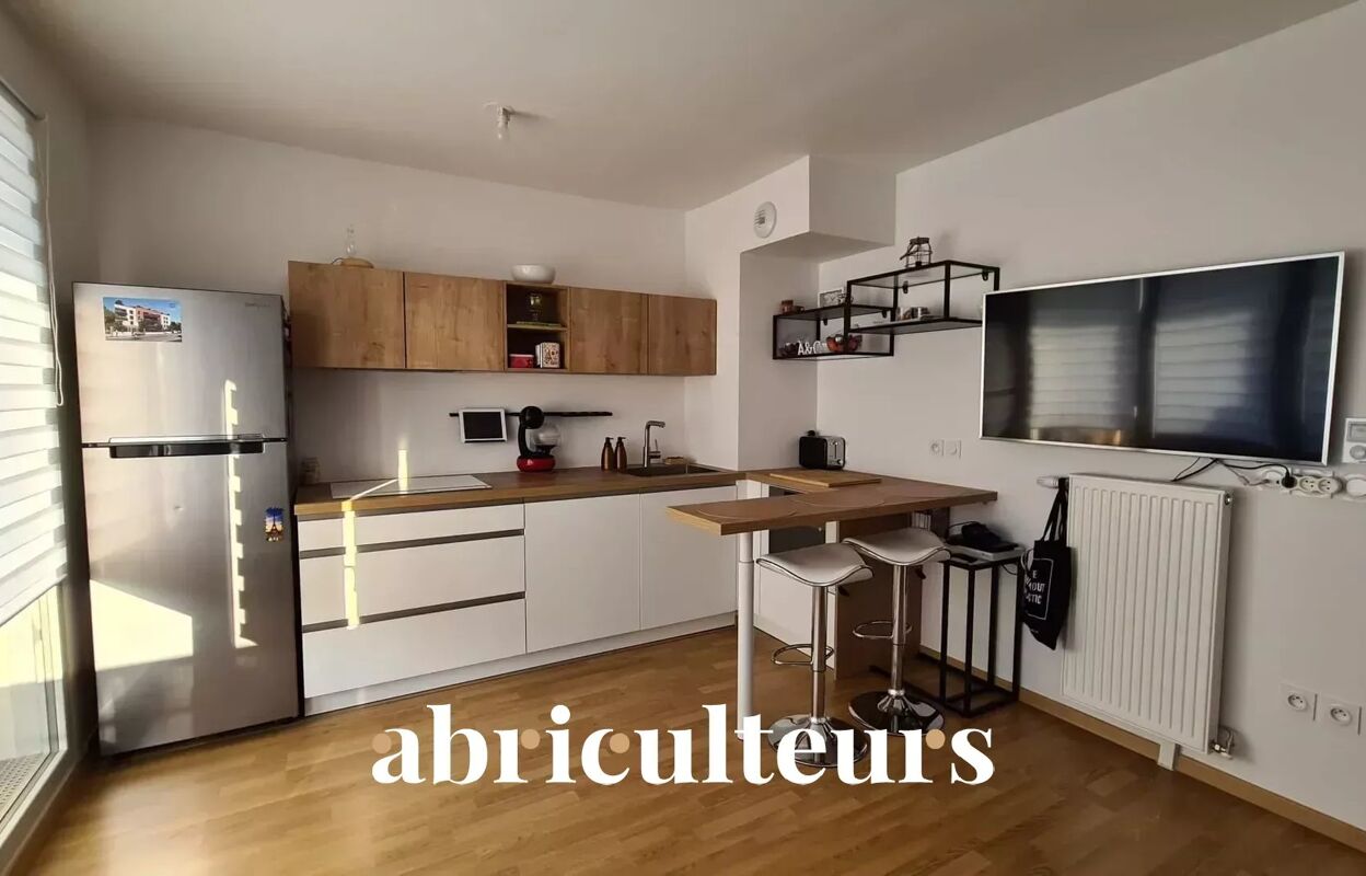 appartement 2 pièces 39 m2 à vendre à Noisy-le-Sec (93130)