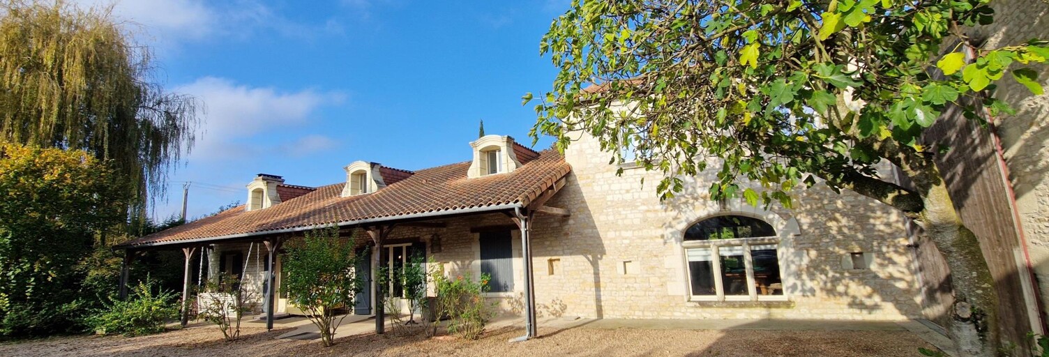 Maison 6 Pièces 280 m² à vendre à Vézières (86120)