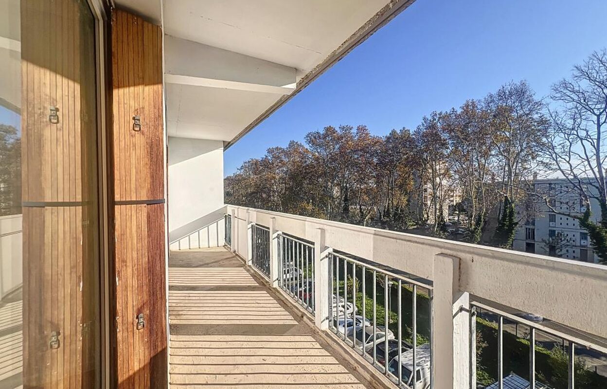 appartement 2 pièces 59 m2 à louer à Avignon (84000)