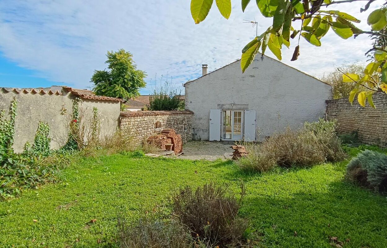 maison 3 pièces 90 m2 à vendre à Bernay-Saint-Martin (17330)