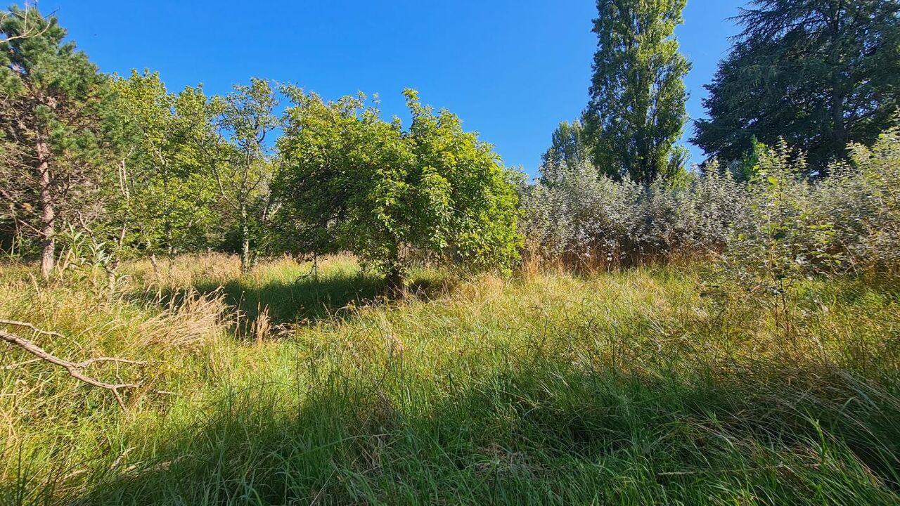 terrain  pièces 3330 m2 à vendre à Val de Virvée (33240)