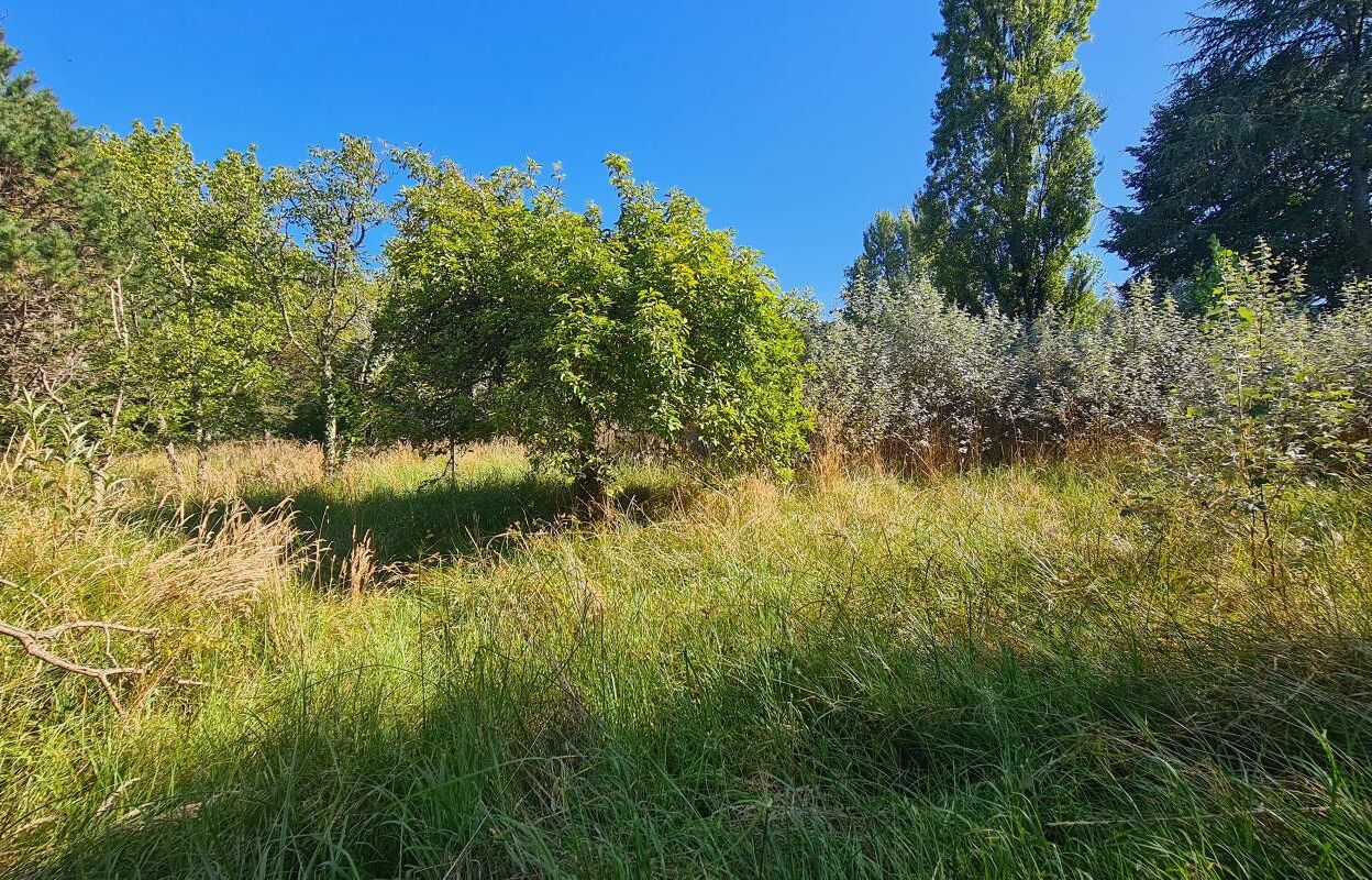 terrain  pièces 3330 m2 à vendre à Val de Virvée (33240)