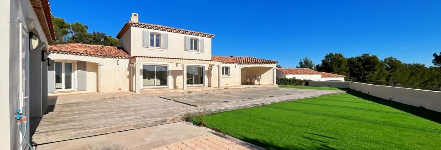 Maison 7 Pièces 201 m² à vendre à Cuers (83390)