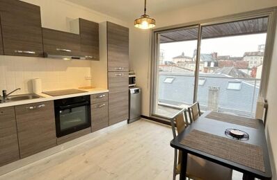 location appartement 560 € CC /mois à proximité de Saint-Léonard-de-Noblat (87400)