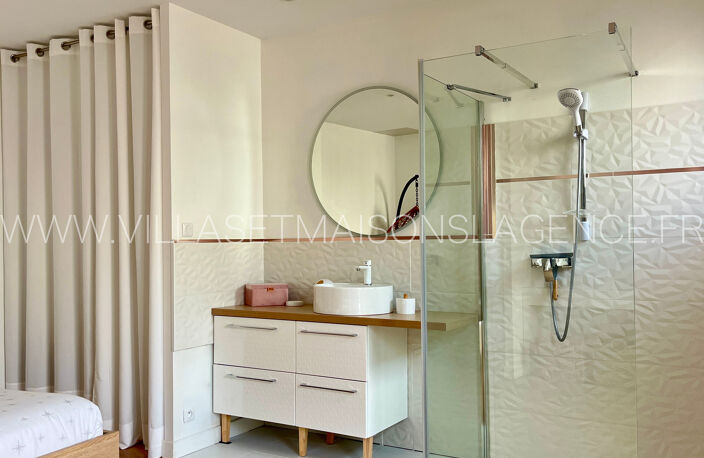 superbe contemporaine de plus de 130m² de plain-pied avec 3 c... — photo 3
