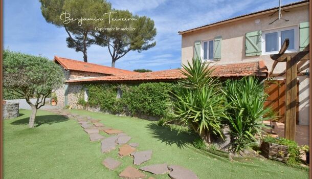 Villa / Maison 7 pièces  à vendre Saint-Raphaël 83700