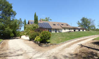 Maison 7 Pièces 299 m² à vendre à Gourdon (71300)