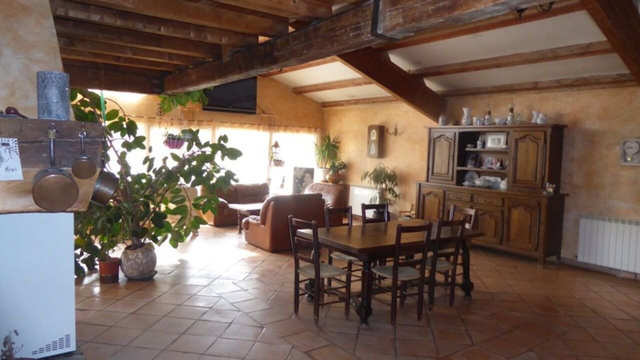 maison 7 pièces 191 m2 à vendre à Gardanne (13120)