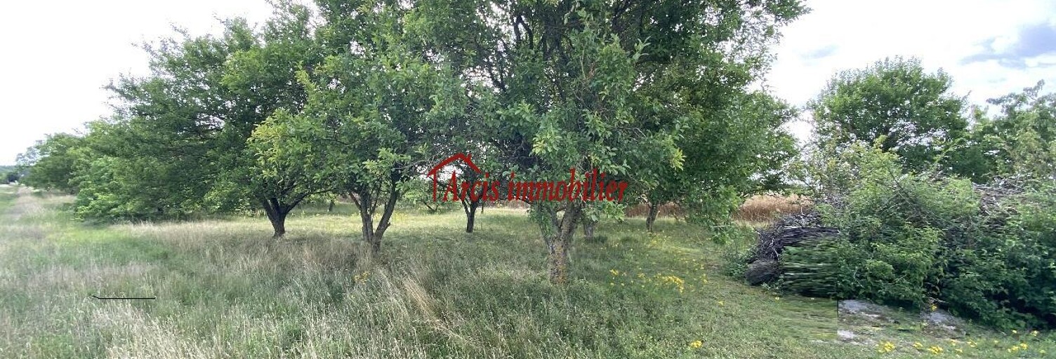 Terrain  6270 m² à vendre à Pont-Sainte-Marie (10150)